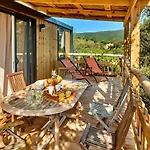 Au Paradis Des Campeurs