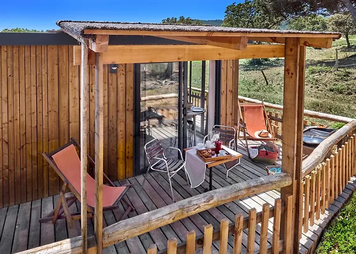 Au Paradis Des Campeurs 4*