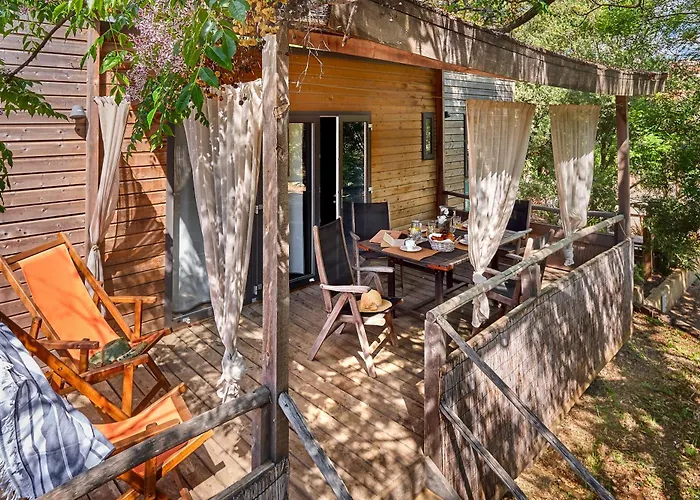 Au Paradis Des Campeurs 4*