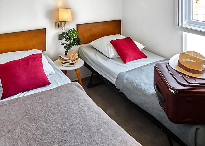 Au Paradis Des Campeurs 4*
