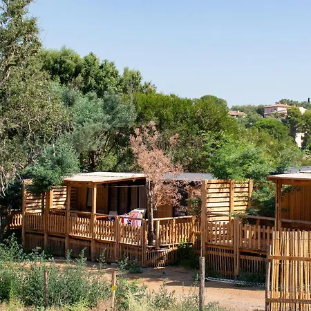 Au Paradis Des Campeurs Campsite